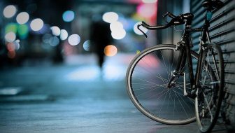 10 Safety Things to Remember When Riding a Bicycle in Chicago