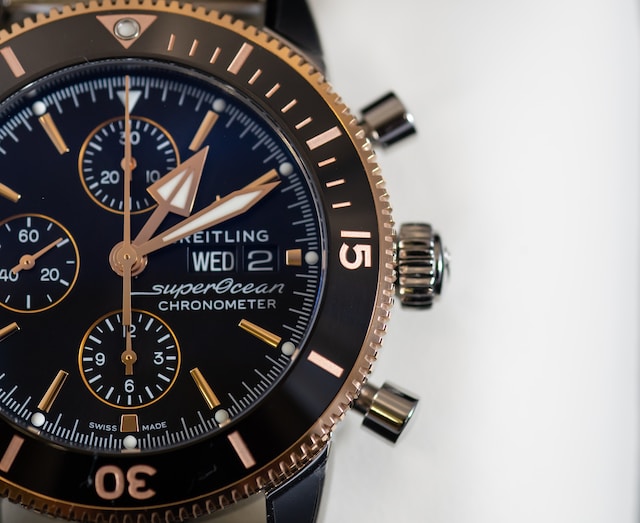  Breitling Watch