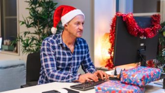8 Employee Appreciation Gifts Your Team Will Love