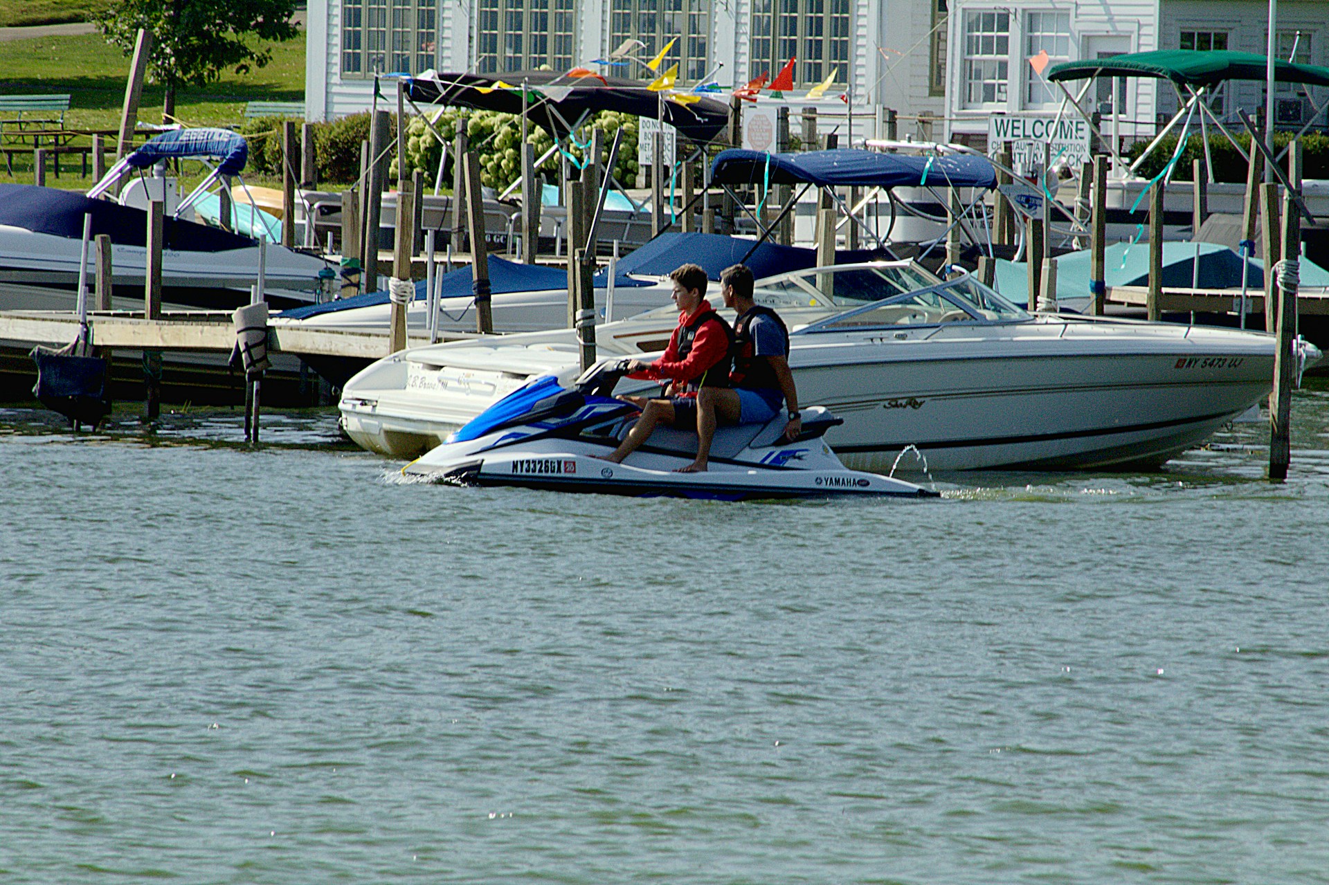 When Is the Best Time to Rent Water Jet Ski? thumbnail