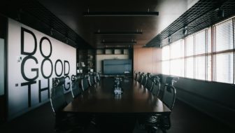 5 Tips for Designing a Modern and Practical Meeting Space