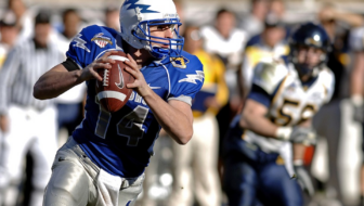 Why Do Punters Choose Bet365 for Sports Betting?