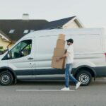 Three of the Key Factors to Consider When Selecting a Courier Service