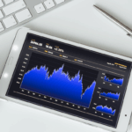 Dividend Reinvestment vs. Income Withdrawal