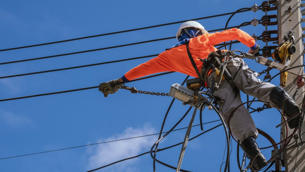 Electrical Lineworker