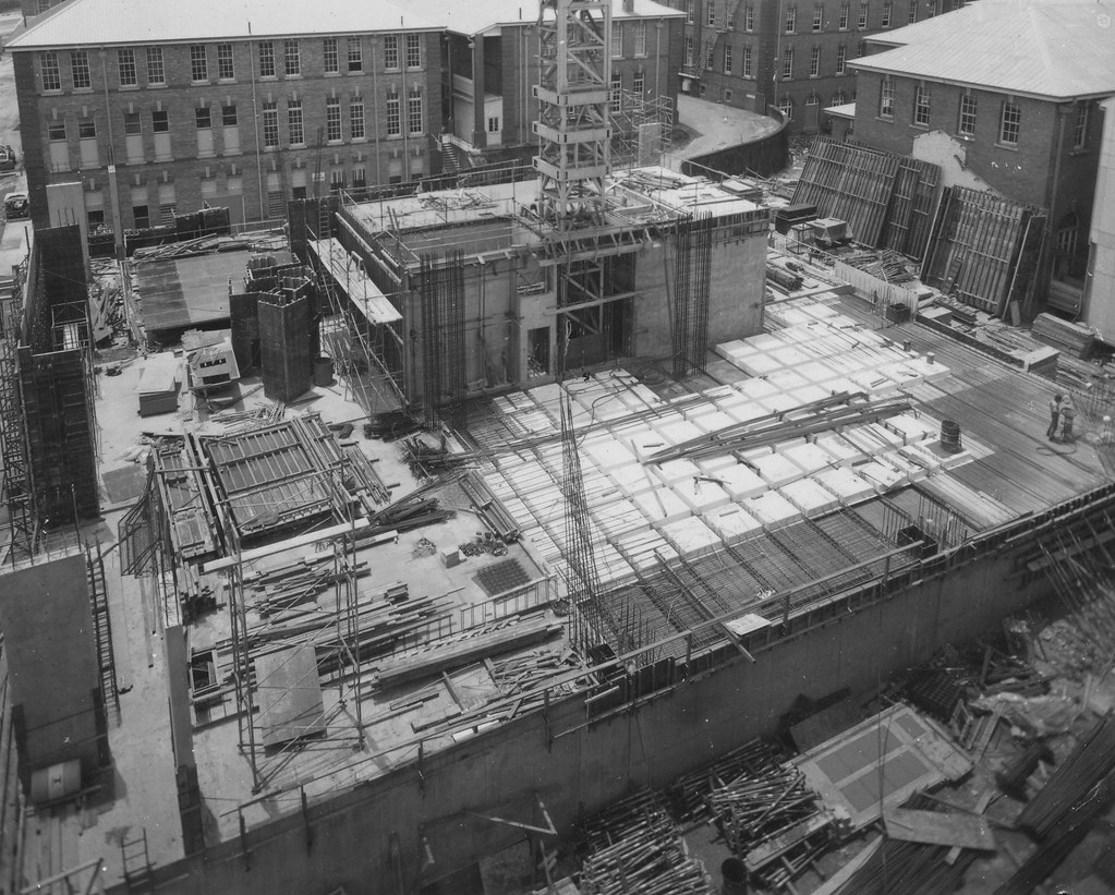 Construction of the Queensland Institute of Technology (QIT) Paramedical School, Brisbane, November 1972