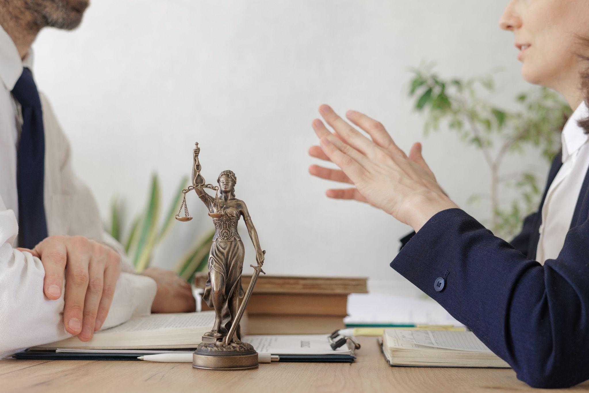 When to Contact a Personal Injury Lawyer After a Florida Accident