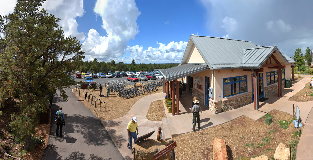 Grand Canyon National Park: Bicycle Rental & Café 0142