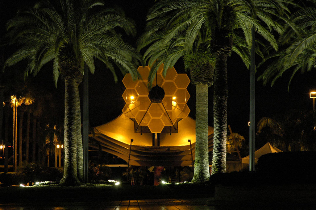 JWST Full-Scale Model on Display in Orlando