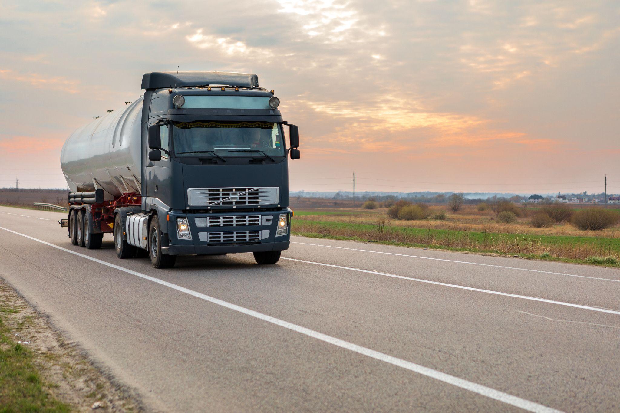 Calculating Damages After a Truck Accident in Santa Monica: What Victims Should Account For
